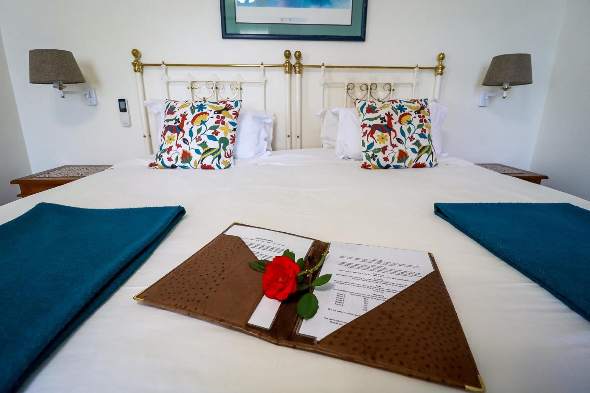 Altes Landhaus Country Lodge Oudtshoorn Esterno foto
